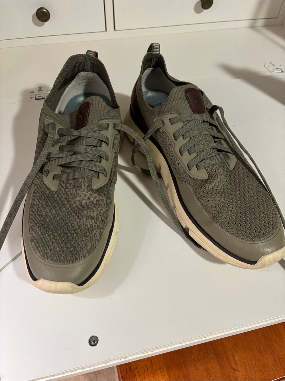 Johnston & Murphy Olive Green Knit and Brown Leather Lace-Up Sneakers Sz 10.5